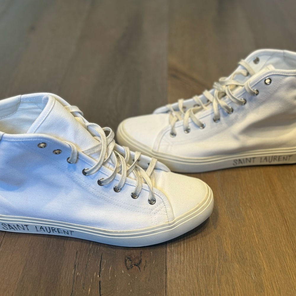 Saint Lauren Malibu High Top Sneakers - size 41